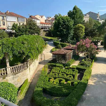Casa Largus Allariz